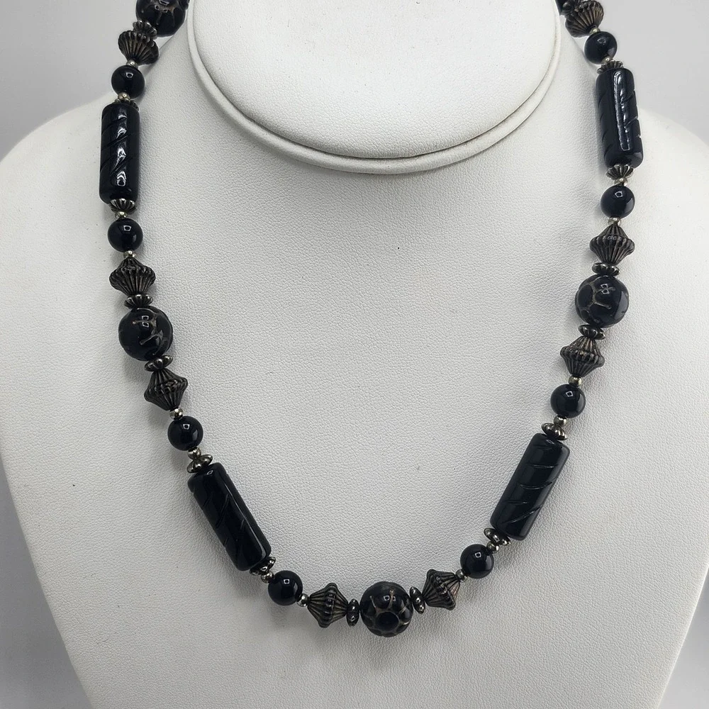 Vintage Black Bead‎ Choker Necklace